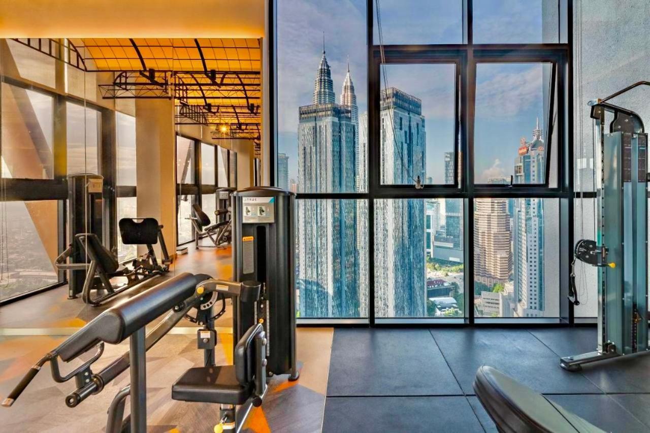 Scarletz Suites Klcc By M Suites Куала-Лумпур Экстерьер фото