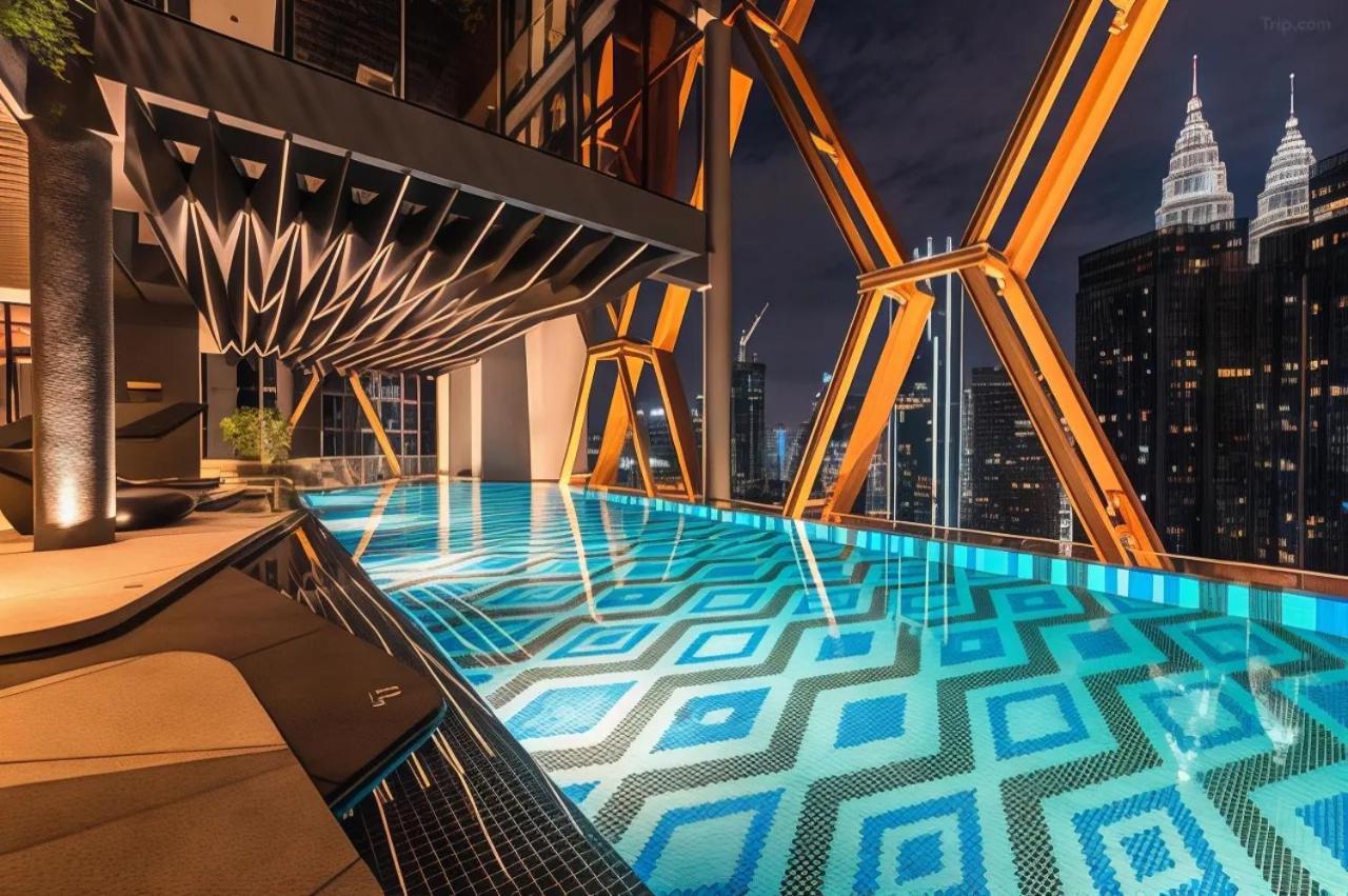 Scarletz Suites Klcc By M Suites Куала-Лумпур Экстерьер фото
