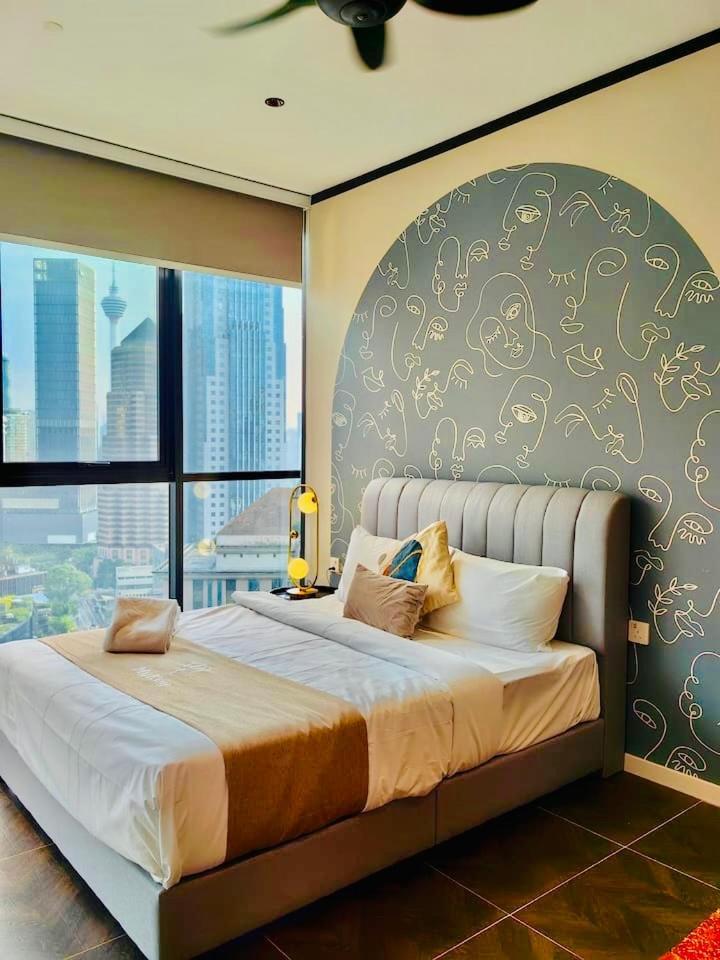 Scarletz Suites Klcc By M Suites Куала-Лумпур Экстерьер фото