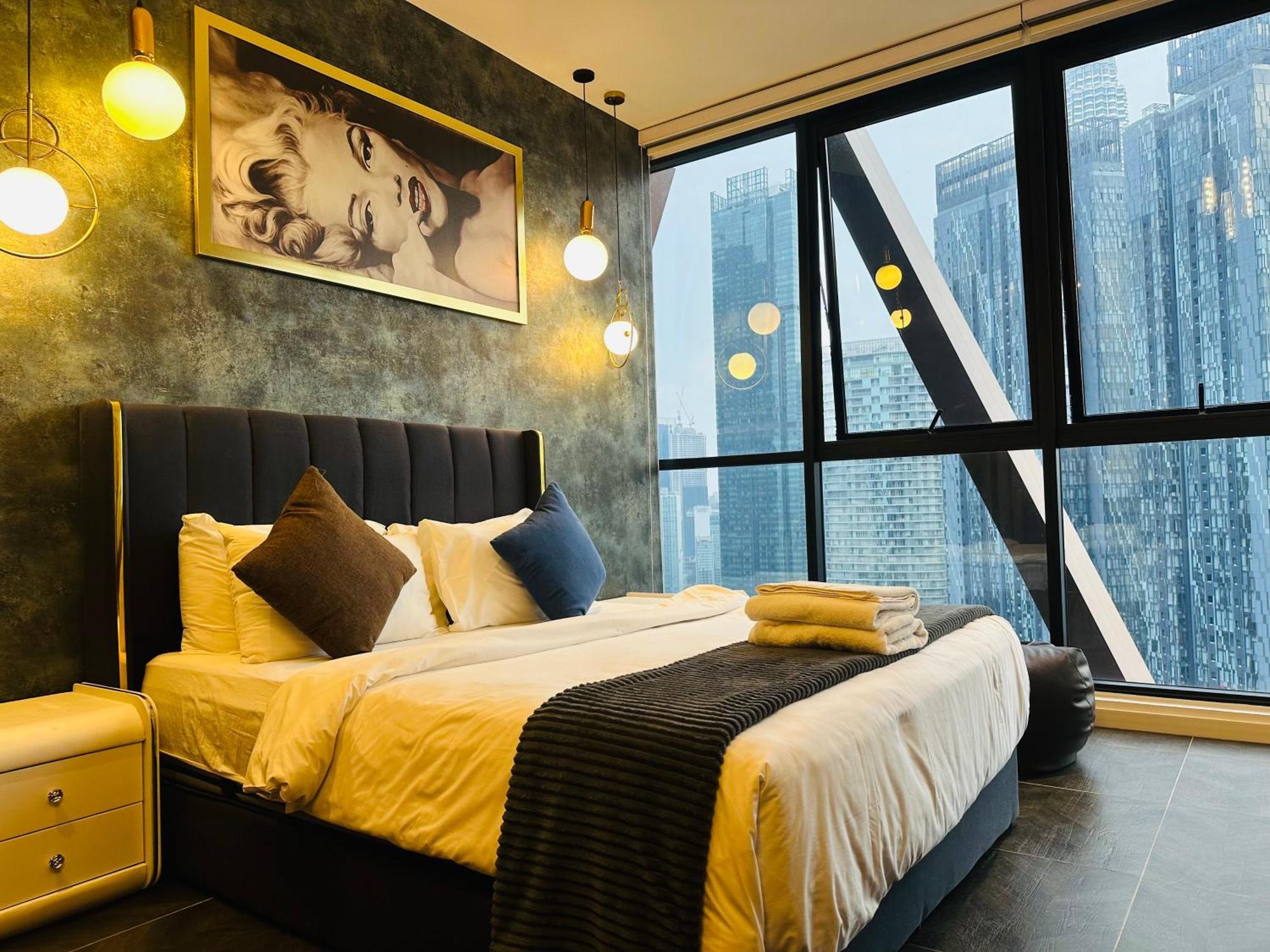 Scarletz Suites Klcc By M Suites Куала-Лумпур Экстерьер фото