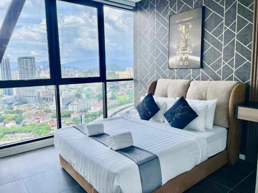 Scarletz Suites Klcc By M Suites Куала-Лумпур Экстерьер фото